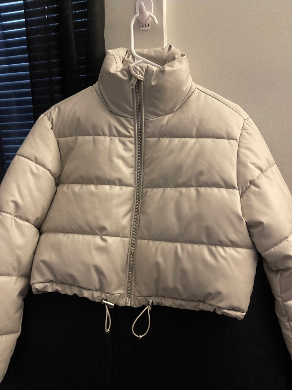 Garage Women’s Cropped Vegan leather Puffer Jacket Sand Sz Small NWOT
